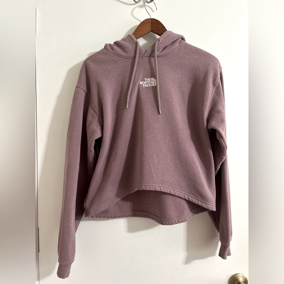 The North Face Sweaters - The North Face evolution Hi-Low pullover hoodie